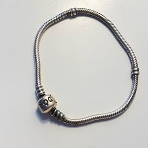 Pa Dora Silver Bracelet